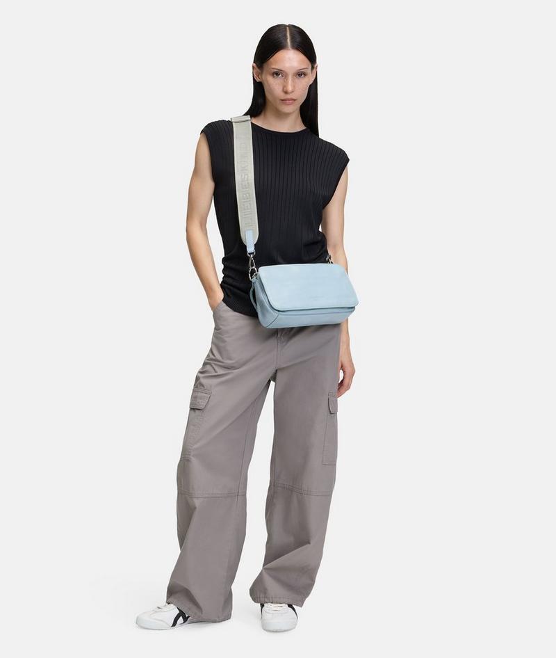 Liebeskind Herren Clarice Crossbody M - Hellblau