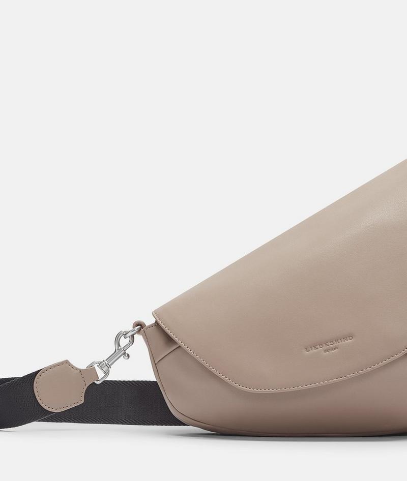 Liebeskind Herren Oval Shoulder Bag M - Cognac